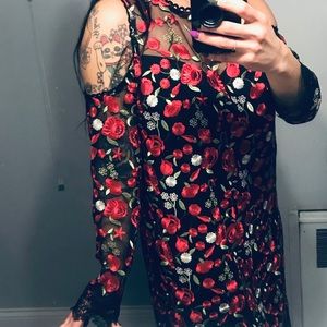 Sugar Lips Dress Size Medium